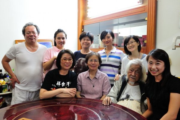Accomany with Senior Yang Tsui-hau(楊翠華-楊克煌女兒) and Visit Su Beng