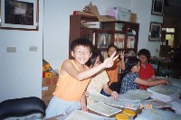 AA004.jpg (42931 bytes)