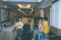 AA009.jpg (45814 bytes)