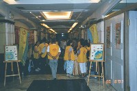 AA011.jpg (44667 bytes)