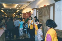 AA017.jpg (48355 bytes)