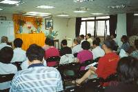 Thumb001.jpg (46506 bytes)