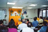 Thumb027.jpg (43559 bytes)