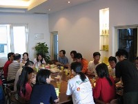 Thumb030.jpg (68187 bytes)