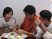 Thumb036.jpg (58849 bytes)