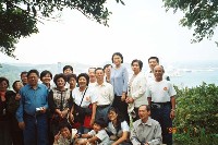 AA025A.jpg (59650 bytes)