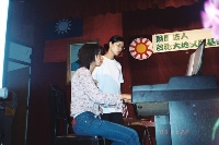 Thumb033.jpg (32438 bytes)