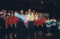 Thumb069.jpg (33160 bytes)