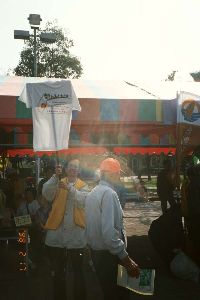 Thumb059.jpg (47488 bytes)