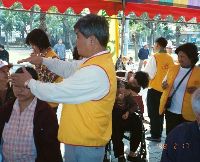 Thumb062.jpg (48301 bytes)