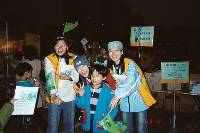 Thumb012.jpg (48084 bytes)