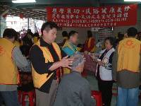 Thumb001.jpg (62784 bytes)