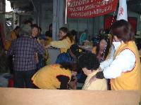 Thumb016.jpg (56729 bytes)