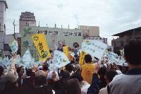 Thumb017.jpg (48533 bytes)