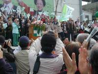 Thumb052.jpg (64082 bytes)