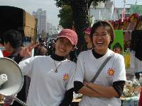 Thumb060.jpg (58912 bytes)