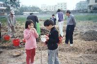 Thumb021.jpg (74465 bytes)