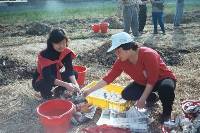 Thumb037.jpg (76598 bytes)