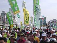 Thumb024.jpg (73471 bytes)