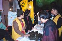 Thumb011.jpg (53396 bytes)