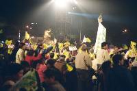 Thumb049.jpg (41911 bytes)