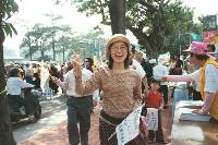 Thumb015.jpg (73190 bytes)