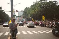 Thumb032.jpg (59541 bytes)