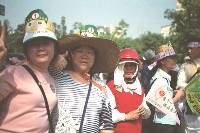 Thumb037.jpg (57985 bytes)