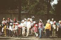 Thumb050.jpg (67494 bytes)