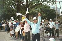 Thumb061.jpg (71838 bytes)