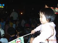 Thumb015.jpg (44055 bytes)