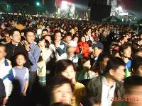 Thumb031.jpg (70072 bytes)