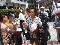 Thumb040.jpg (105589 bytes)