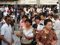 Thumb074.jpg (102236 bytes)