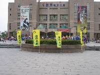 Thumb041.jpg (66107 bytes)