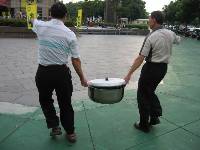 Thumb044.jpg (51651 bytes)