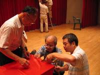 Thumb050.jpg (48655 bytes)