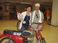 Thumb015.jpg (53435 bytes)