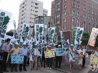 Thumb010.jpg (83673 bytes)