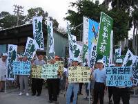 Thumb030.jpg (89478 bytes)