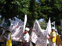 IMG_3279.JPG (162653 bytes)