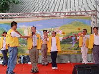 DSC05779.JPG (141586 bytes)