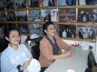 b.JPG (154113 bytes)