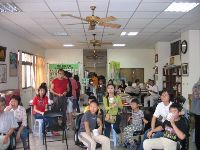 IMG_0895.JPG (112827 bytes)