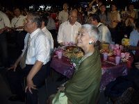 CIMG1549.JPG (100482 bytes)