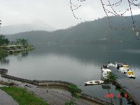 Hualien_004.JPG (82856 bytes)