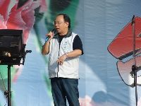 0514_023.JPG (51606 bytes)