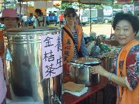 0514_143.JPG (137815 bytes)