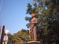 0514_155.JPG (133791 bytes)