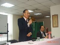 1022_018.JPG (82421 bytes)